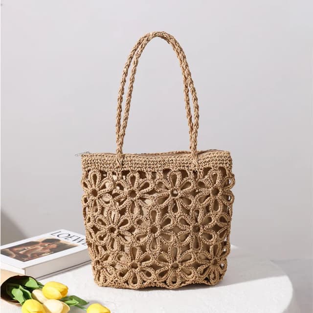 2025 Women's Straw Shoulder Bag Hollow Flower Woven Design Portable Rattan Beach Vacation Handbag for Seaside Travel