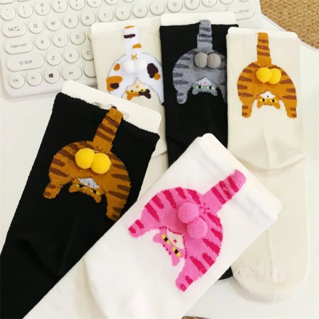 Cozy Cartoon Cat Egg Couple Socks Mid-Calf Warm Winter Maternity Wear Cute Christmas Gift for Cat Lovers Family